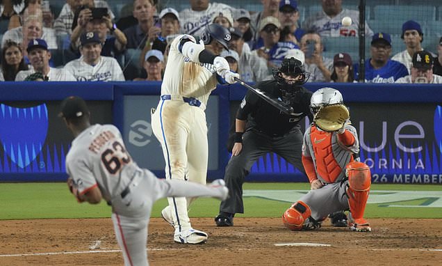 Ohtani hits 53rd homer to tie for NL lead as Dodgers top Giants 7-5